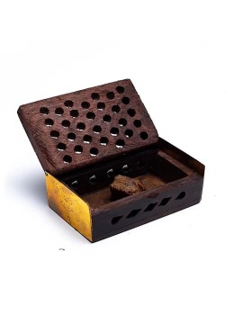 Rășină de tămâie Busuioc/Ambră în cutie de lemn -- 6x4 cm Rășină de tămâie Busuioc/Ambră în cutie de lemn -- 6x4 cm